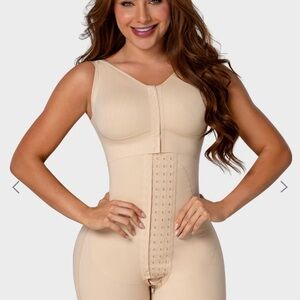 Sculpting Full-Body Shapewear Faja in Nude